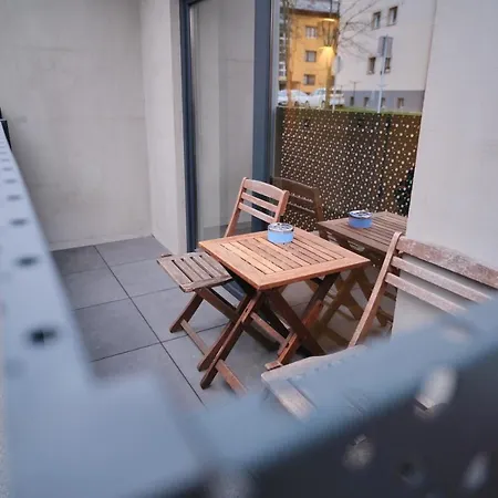 Vacation Station Apartman *