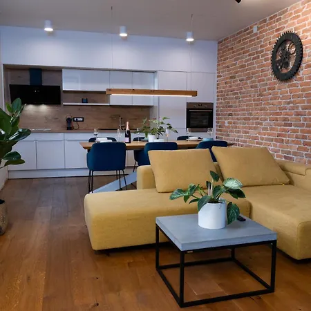 Apartment Vacation Station Kamnik